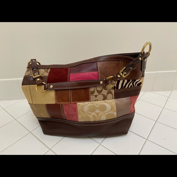 Nice Coach Purse - Picture 2 of 5